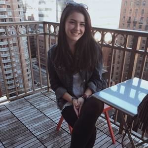 Meet your Posher, Lauren